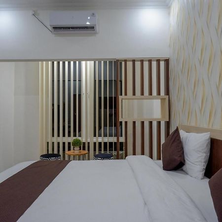 Hotel Reddoorz Syariah At Omah Sawah Balong  Esterno foto