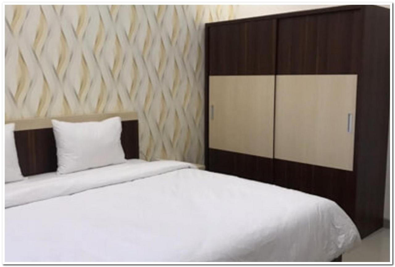 Hotel Reddoorz Syariah At Omah Sawah Balong  Esterno foto
