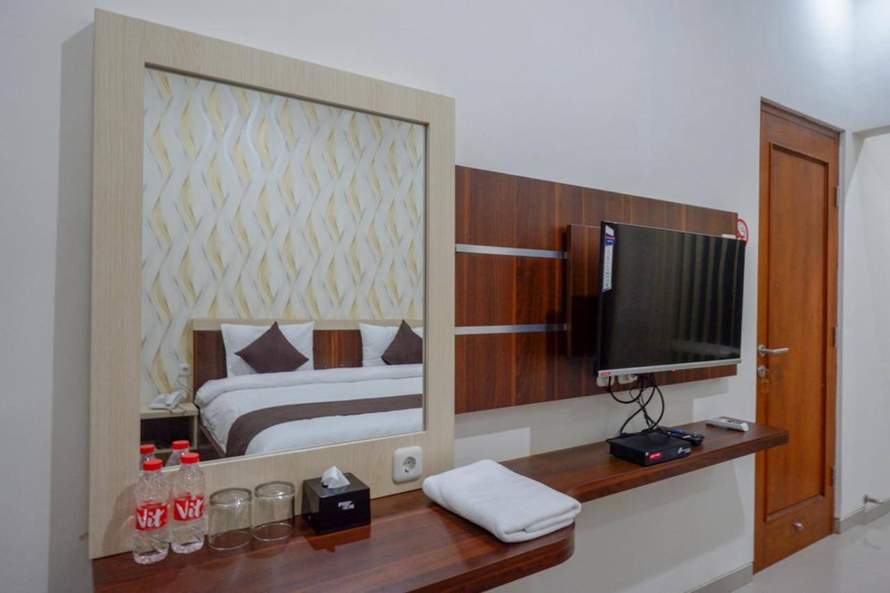 Hotel Reddoorz Syariah At Omah Sawah Balong  Esterno foto