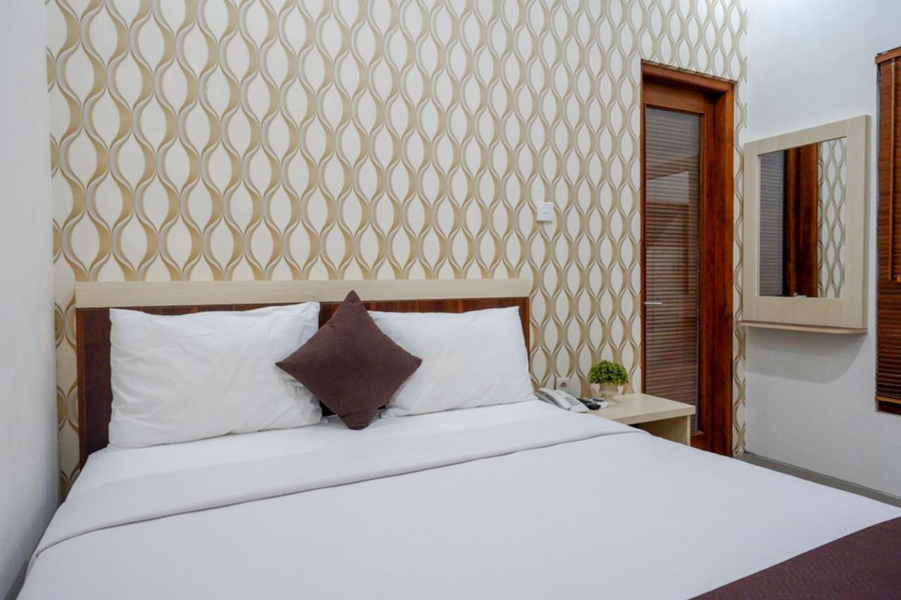 Hotel Reddoorz Syariah At Omah Sawah Balong  Esterno foto